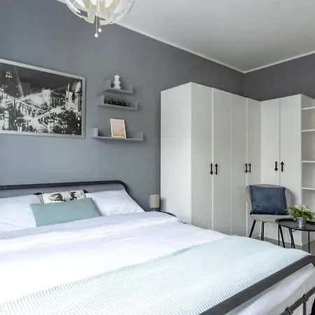 Valguskullane Korter Disainremondiga Appartement
